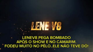 LENEV8 APÓS SHOW EM CASA DE SWING PEGA O GOGOBOY E LEVA PRA FODER NO SEU CAMARIM..E A SAFADA DEU NO PÊLO COM O CARA MASSETANDO SUA BUCETONA